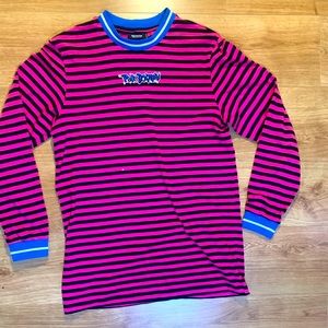 PINK DOLPHIN TEE (RARE🐬)